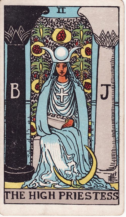 II · La Sacerdotisa